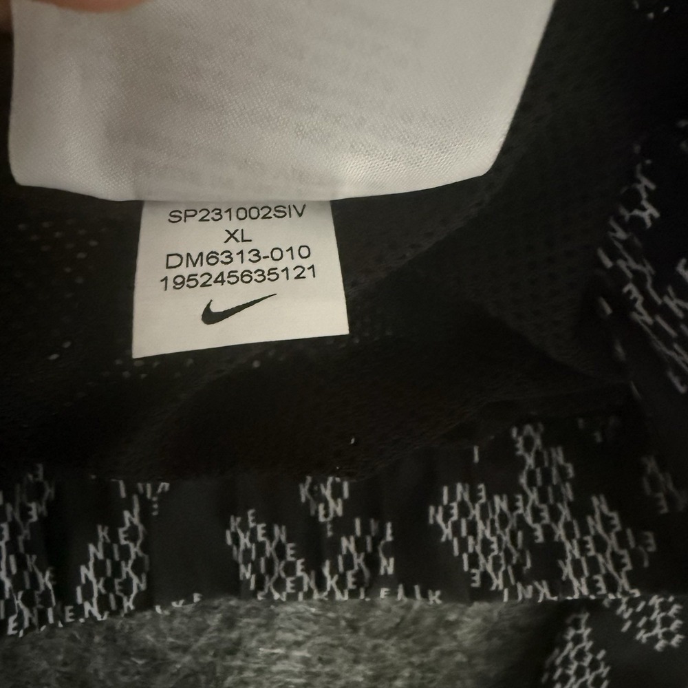 Nike Sportswear Jacket Womens XL Black Floral AOP Woven Bomber DM6313-010 - Picture 7 of 11